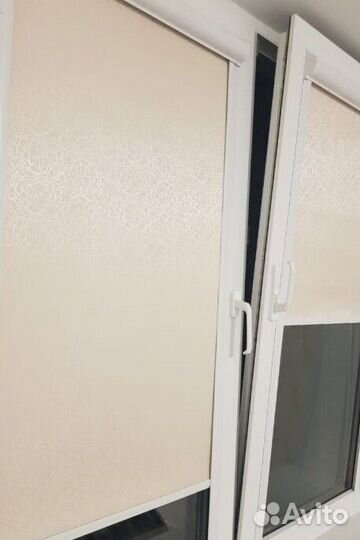 Мансардные шторы W098