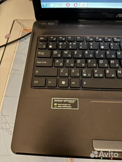 Ноутбук asus