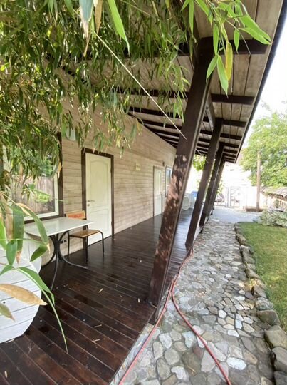 Дом 35 м² на участке 4 сот.