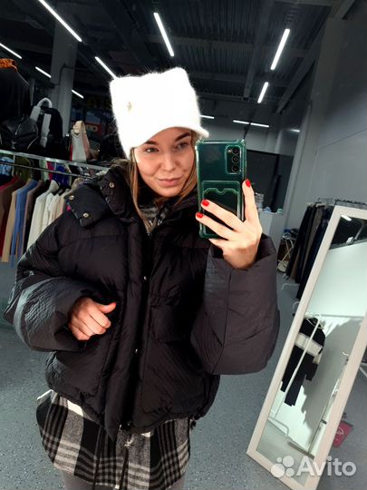 Шапка женская с козырьком и ушками