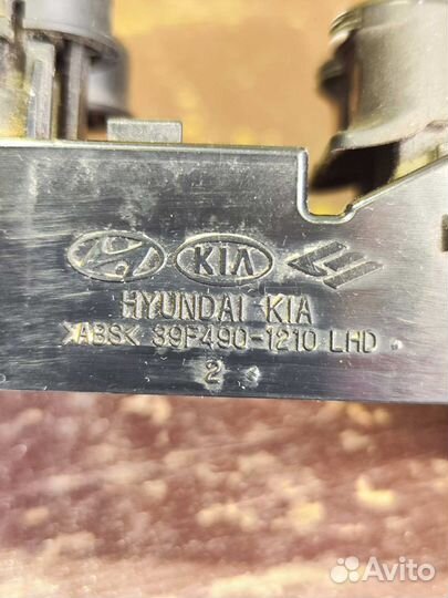 Блок управления стеклоподъемниками Hyundai Solaris