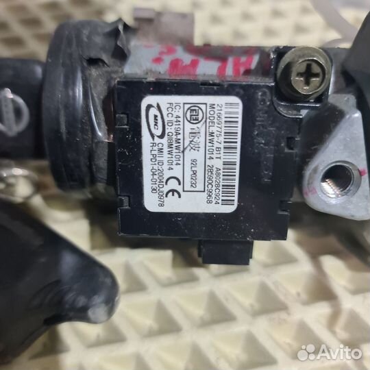 Замок зажигания с ключом Nissan Almera Classic