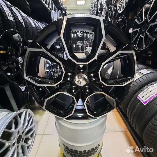 Литые Диски R17 7J 5*112 ET49 d.57.1