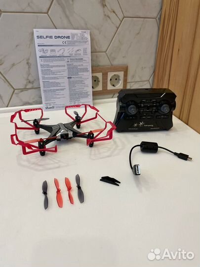 Новый квадрокоптер Silverlit c HD-камерой