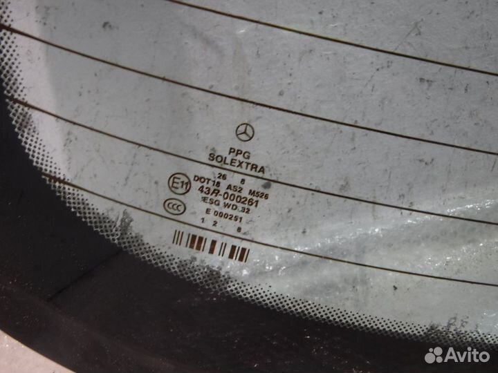Стекло заднее Мерседес W211 E