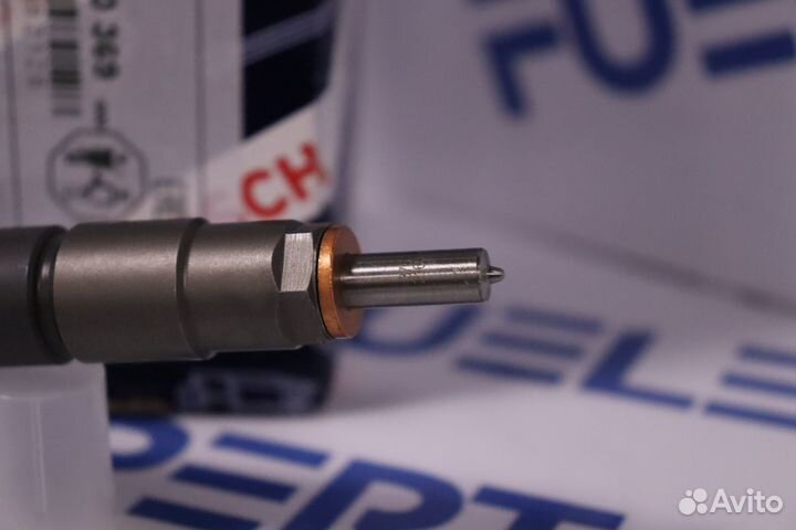 Форсунка топливная 0445110369