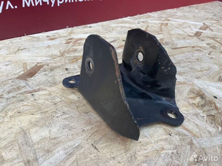 Кронштейн балки задний правый LADA X-Ray