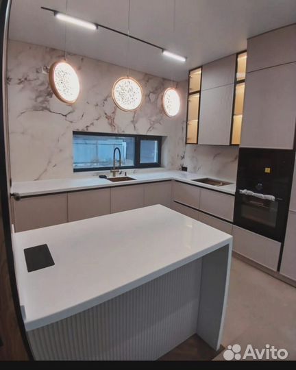 Столешница из искусственного камня (кварц, акрил)