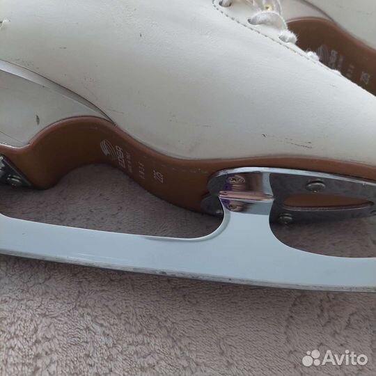 Коньки фигурные Edea Overture, 225