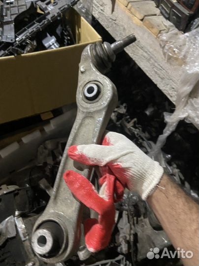 Передний левый рычаг Бмв f10