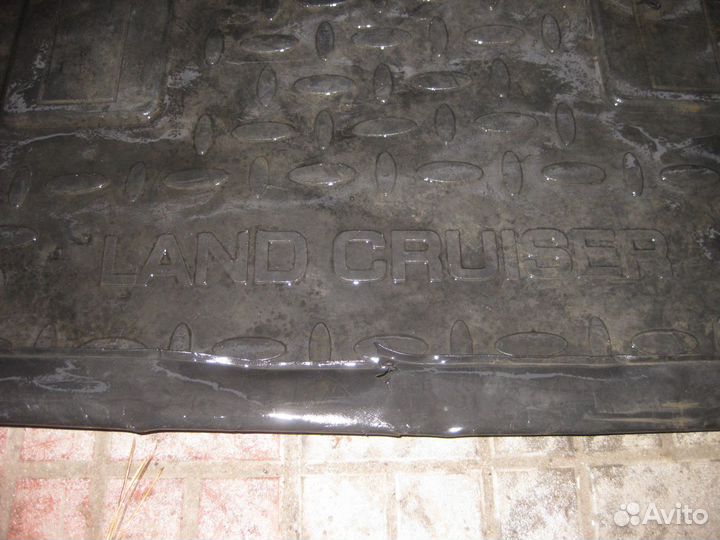 Коврик в багажник для Тойота Ленд Краузер