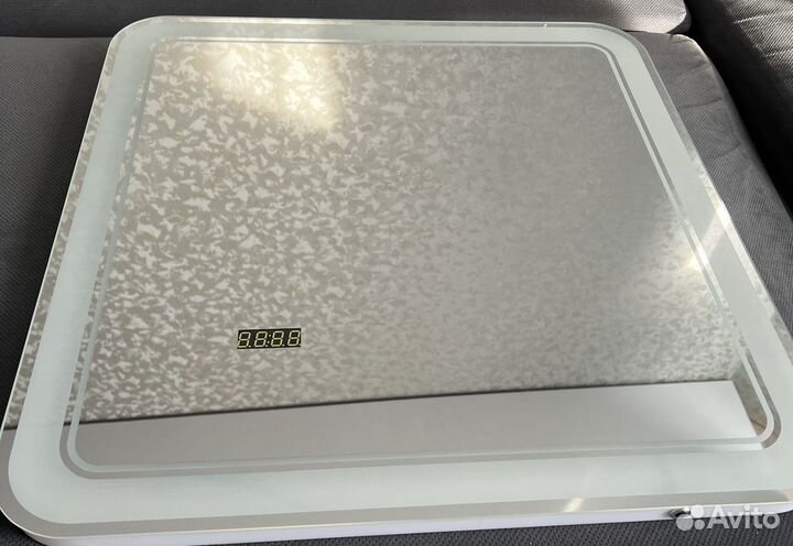 Зеркало в ванную новое