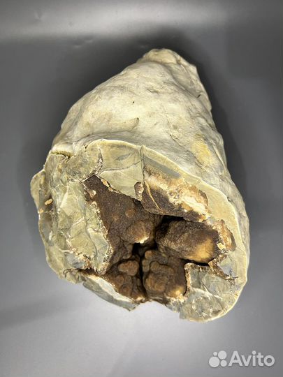 Конкреция кальцитовая