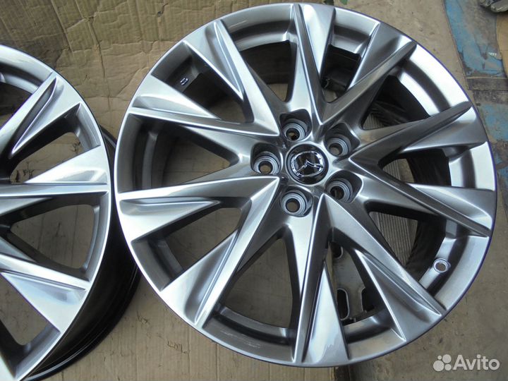 Оригинальные литые диски Mazda CX5 7JR19 et45