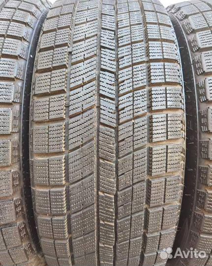 Nankang Ice Active AW-1 215/45 R17 97V