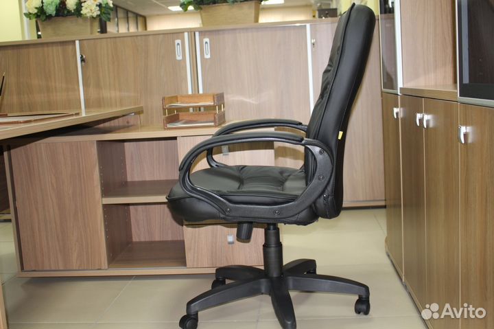 Кресло руководителя Канц Ультра