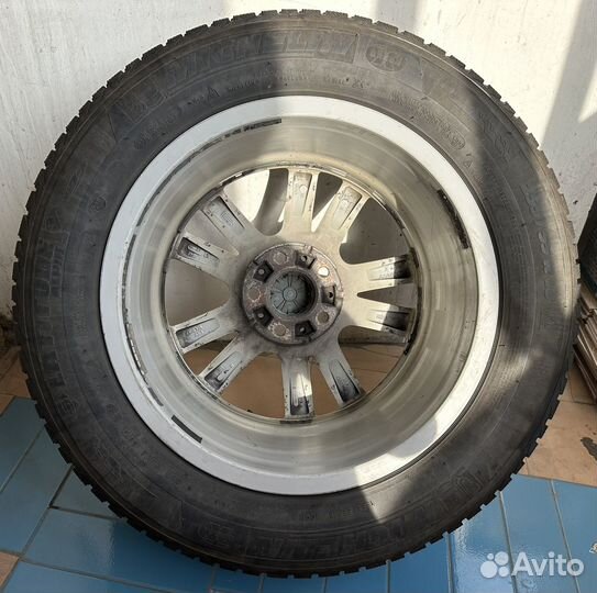 R18 Michelin Latitude Alpin LA2 255/55, PCD 5x120 DIA 74.1