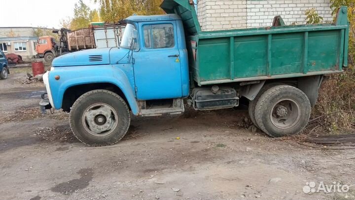 Щебень,навоз,отсев,грунт,песок,глина,чернозем,зил