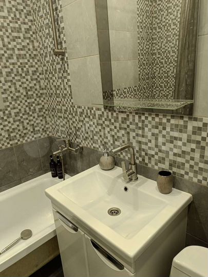 1-к. квартира, 44 м², 1/8 эт.