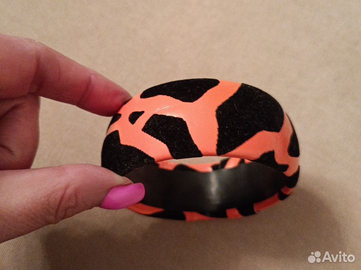 Браслеты разные