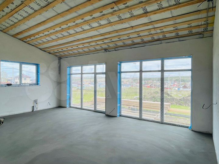 Коттедж 140 м² на участке 10,3 сот.