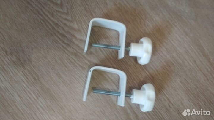 Опора для балдахина