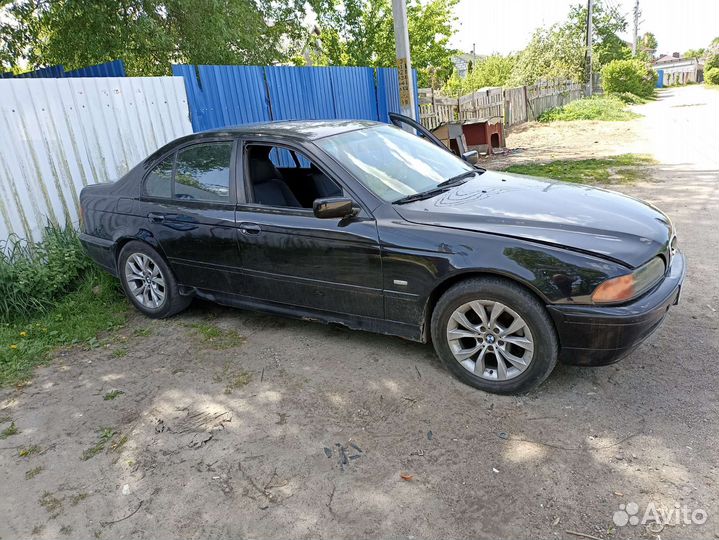 Бмв е39 528 в разбор по запчастям