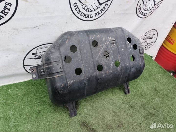 Защита топливного бака Toyota Land Cruiser Prado