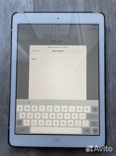 Планшет Apple iPad Air 16GB