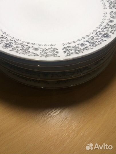 Набор винтажных тарелок