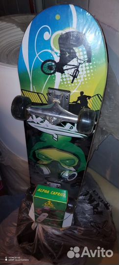 Скейтборд со светящимися колесами