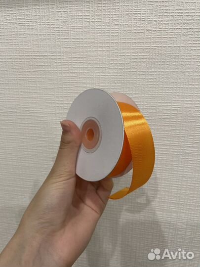 Атласная лента оранжевая