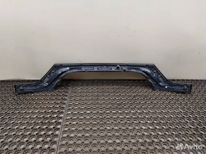 Накладка двери (крышки) багажника BMW X3 E83 2005