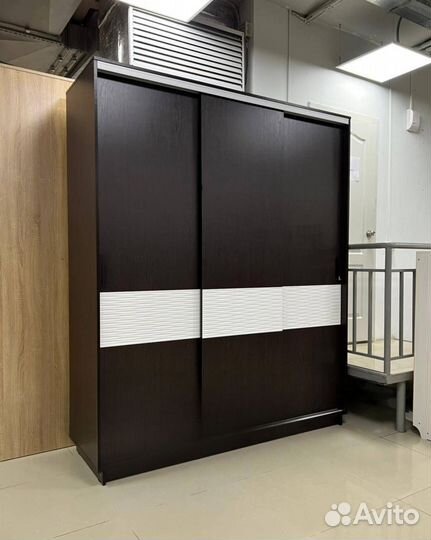 Шкаф-купе Симпл 3-дверный