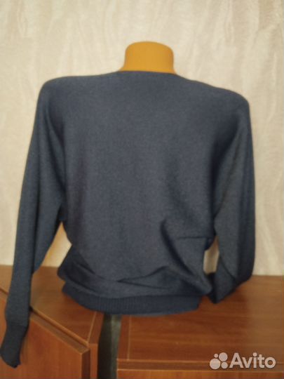 Джемпер женский 44 46