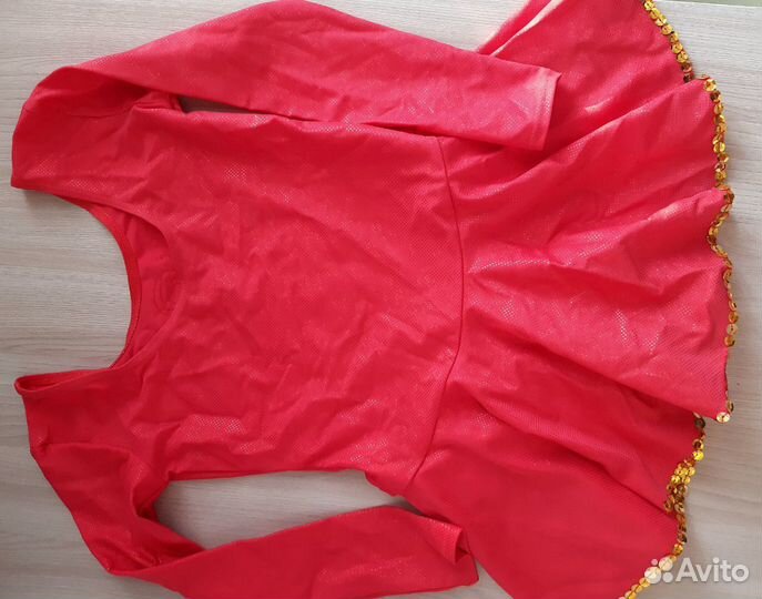 Продам спортивный купальник