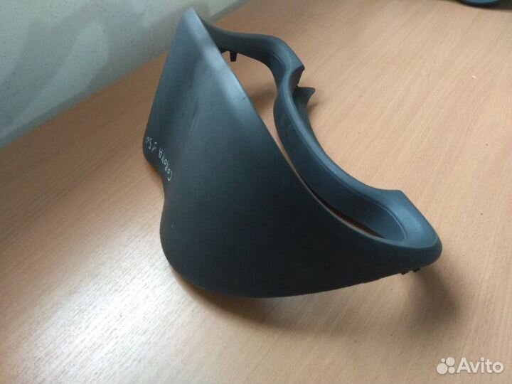 Накладка на торпедо (панели) Toyota Corolla 150