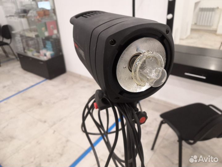 Импульсный свет комплект Multiblitz Германия