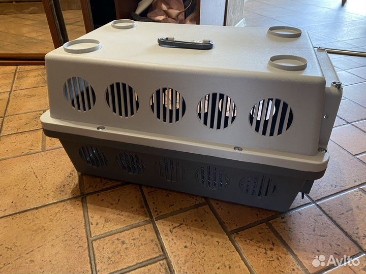 Продам клетку для собак