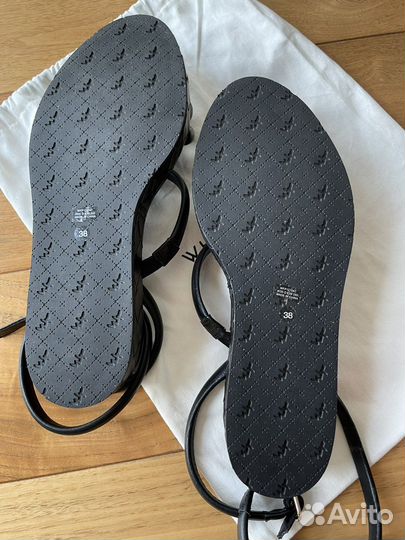 Босоножки What For