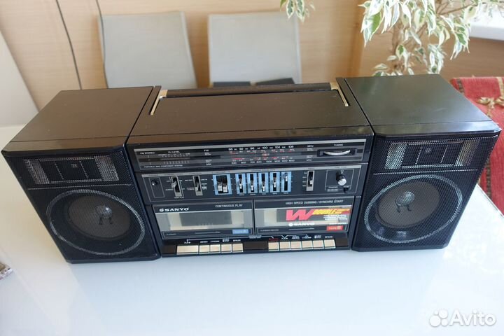 Магнитола Sanyo C35, Sharp GF450,GF565, Комета225