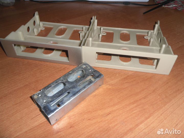 Mobile Rack 3.5 HDD IDE и другие заглушки в 5.25