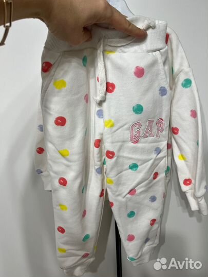 Новый костюм для девочки GAP