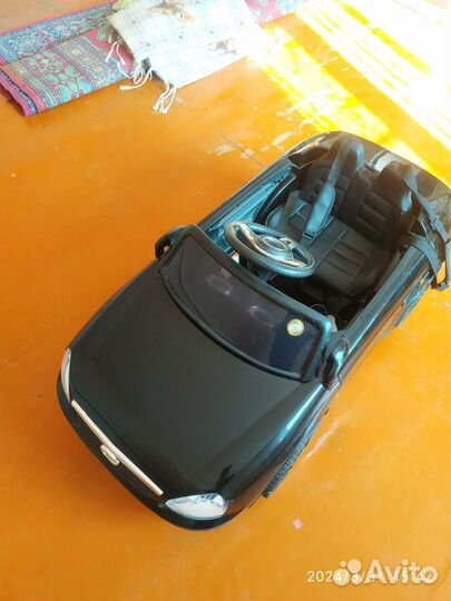 Детский автомобиль на аккумуляторе (Приора)