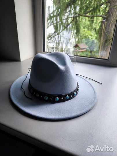 Шляпа фетровая