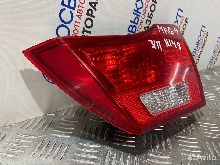 Фонарь правый Kia Magentis MG