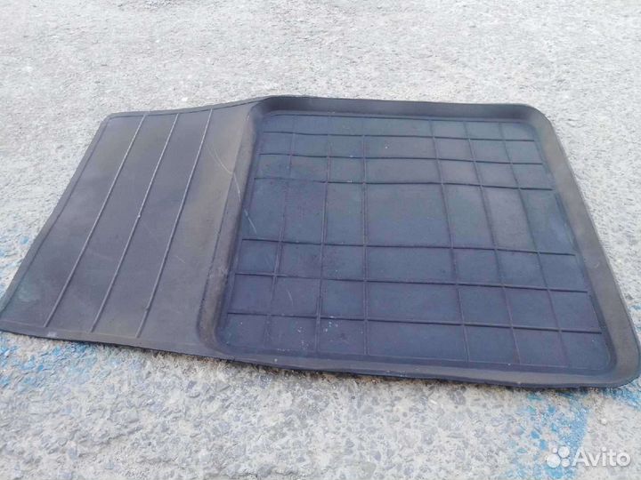Коврик салона