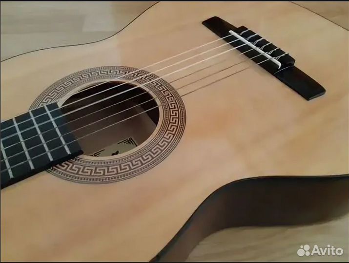 Классическая гитара