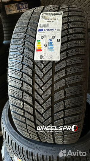Bridgestone Blizzak LM005 DriveGuard 255/35 R21 и 275/35 R21
