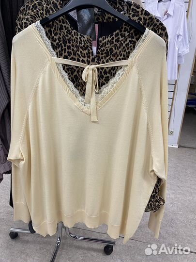 Джемпер женский 68-70р Yesta